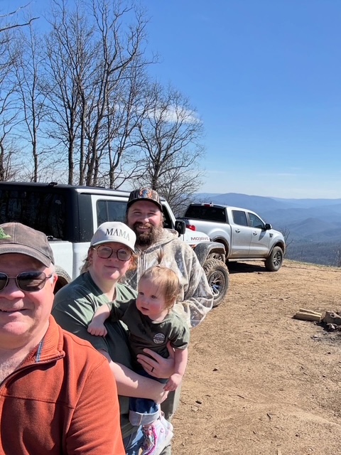 Brooks and Caylee's family on the mountain